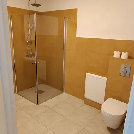 Hesteskoen Apartman Leines
